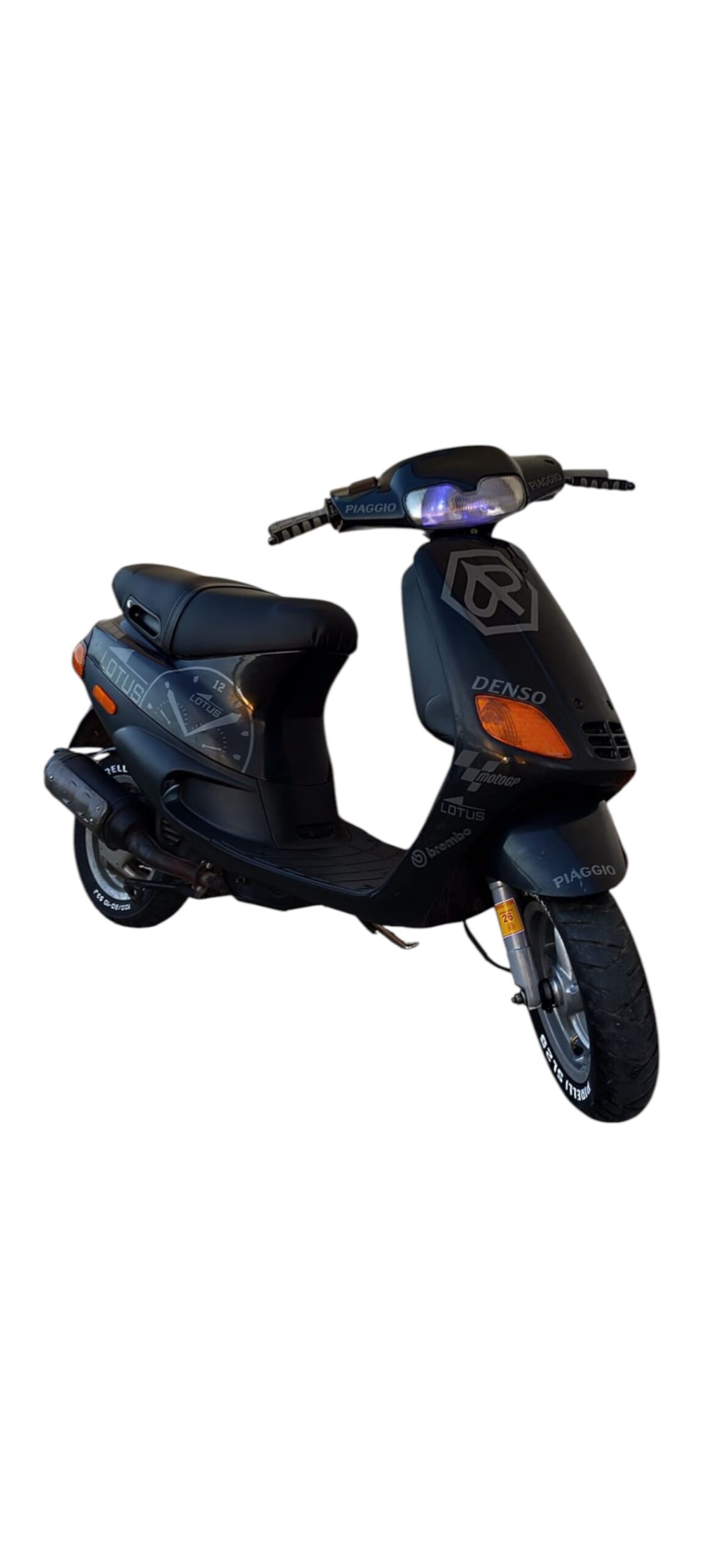 Kit Adhesivos Lotus Piaggio Zip Gris Photoroom